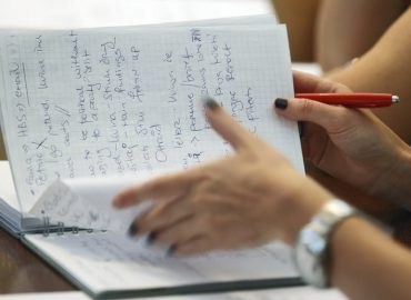 Pastoraciniai užrašai. Pokalbis apie smurtą, pagalbą ir gyvenimo pokyčius
